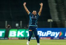 Mohammad Shami bowling during a Gujarat Titans match.