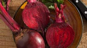 Beetroot Mathri